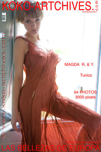 KA – 2011-01-19 – Magda R. – Tunics (64) 2000×3000