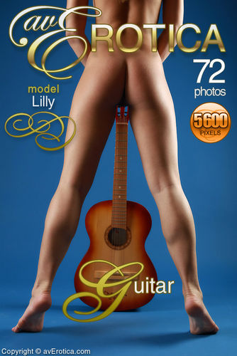 AvErotica – 2011-08-05 – Lilly – Guitar (72) 3744×5616