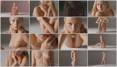 zaleksandra-petite-poser-1080p