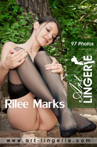 AL – 2012-02-15 – Rilee Marks – 2946 (97) 2000×3000